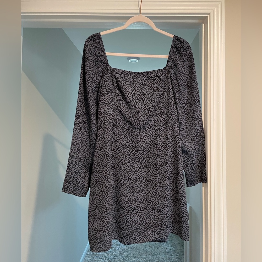Abercrombie cheetah print shift dress. M